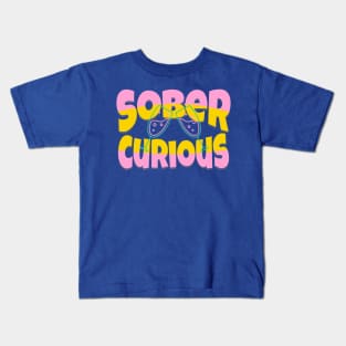 SOBER CURIOUS ALCOHOL FREE COCKTAIL DRINK GLASSES Kids T-Shirt